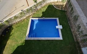 Golden 4Br Villas By Travelholic